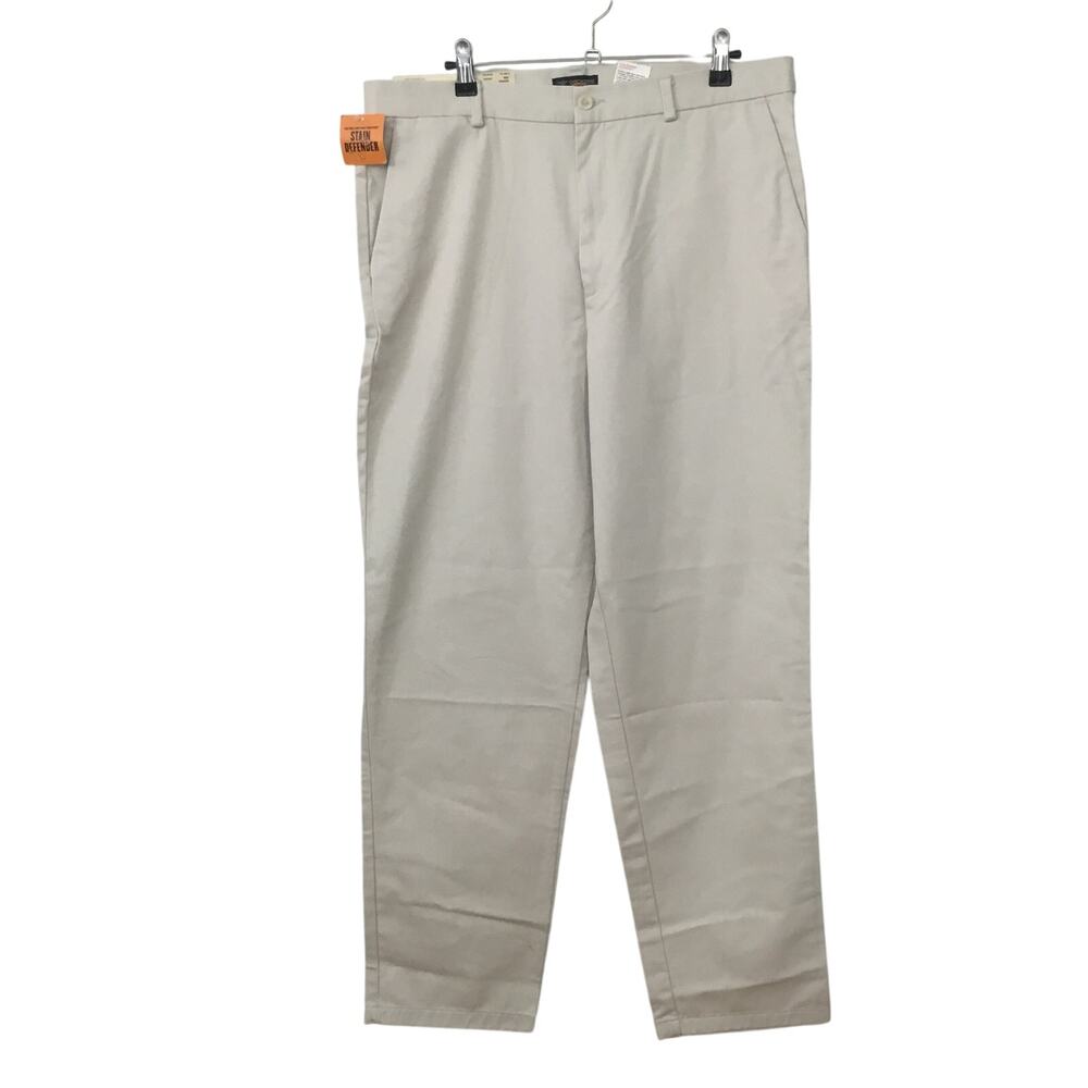 Dockers Women's Khaki Flat Front Stain Defender Off White Classic Fit 16 Medium